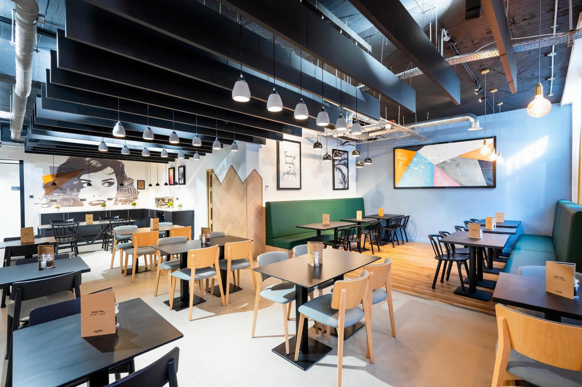 Staycity Aparthotels Liverpool Waterfront エクステリア 写真