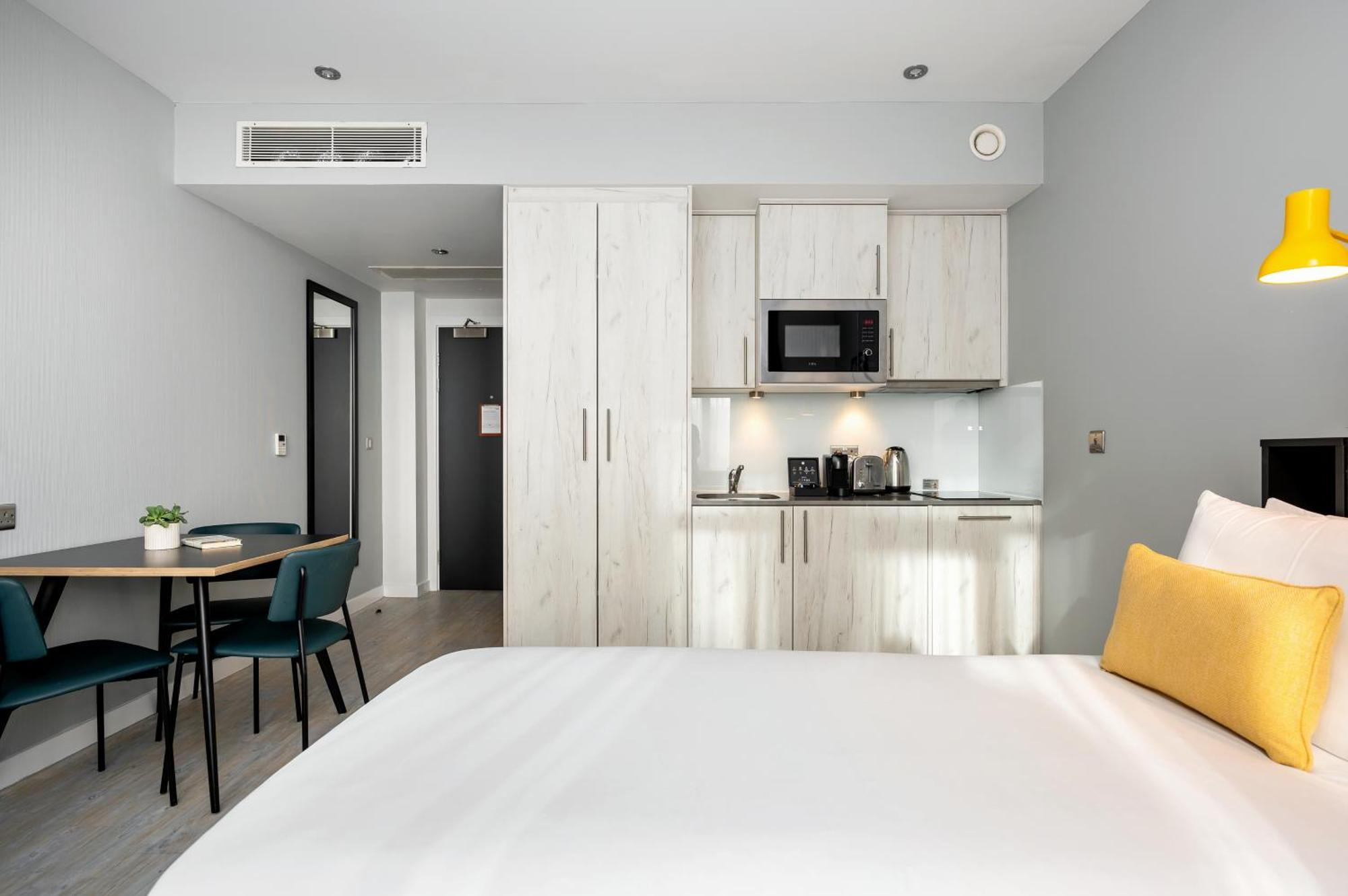 Staycity Aparthotels Liverpool Waterfront 部屋 写真