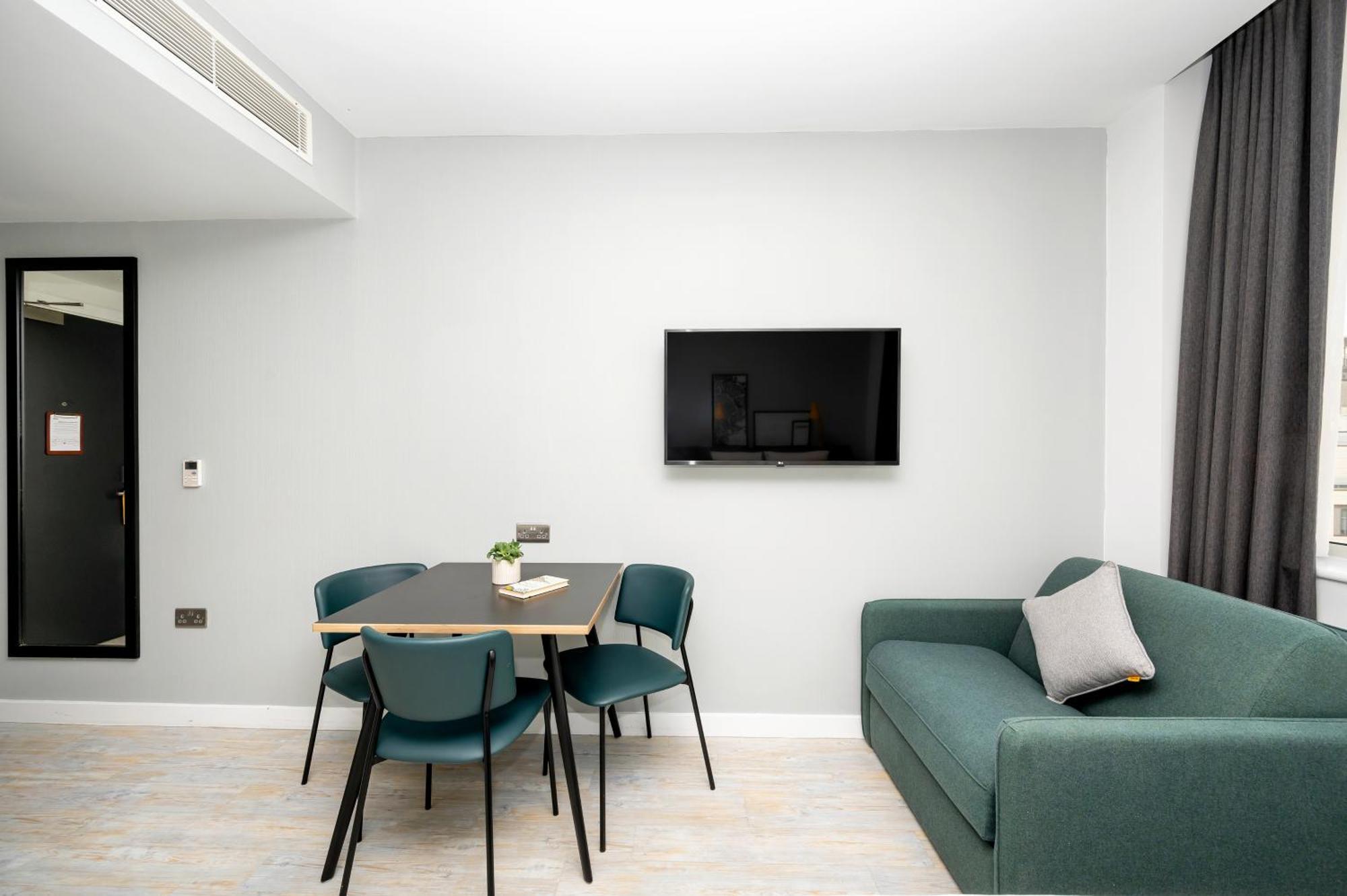 Staycity Aparthotels Liverpool Waterfront 部屋 写真